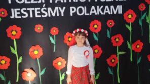 Czytaj więcej o: III miejsce w  VII  Gminnym Konkursie Recytatorskim Poezji Patriotycznej „ Jesteśmy Polakami”