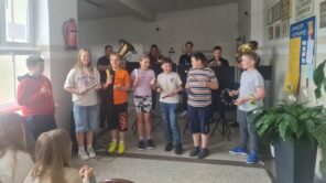 Czytaj więcej o: Żywa lekcja muzyki